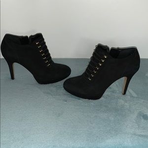 Vince Camuto Elenora Booties